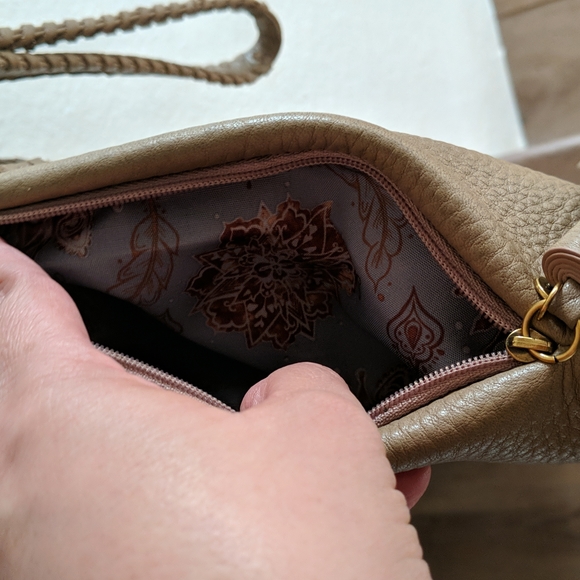 HOBO🔥🔥 Paulette Clutch - Picture 12 of 15